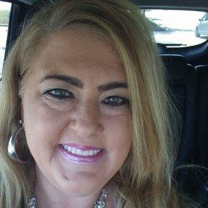 Meet your Posher, Debra